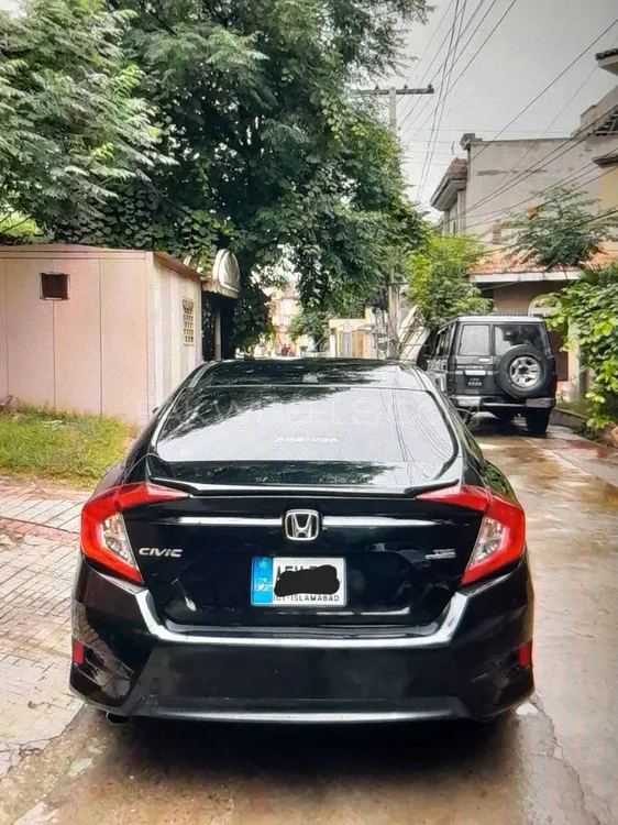 Honda Civic 2016 for Sale in Islamabad Image-1