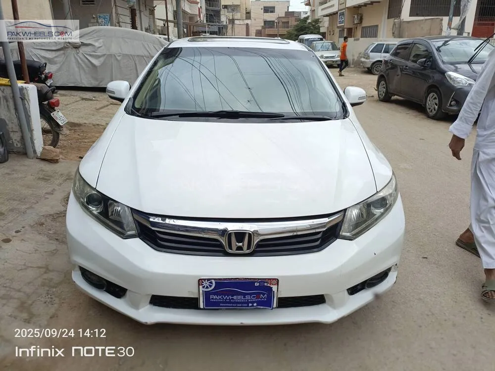 Honda Civic 2012 for Sale in Karachi Image-1