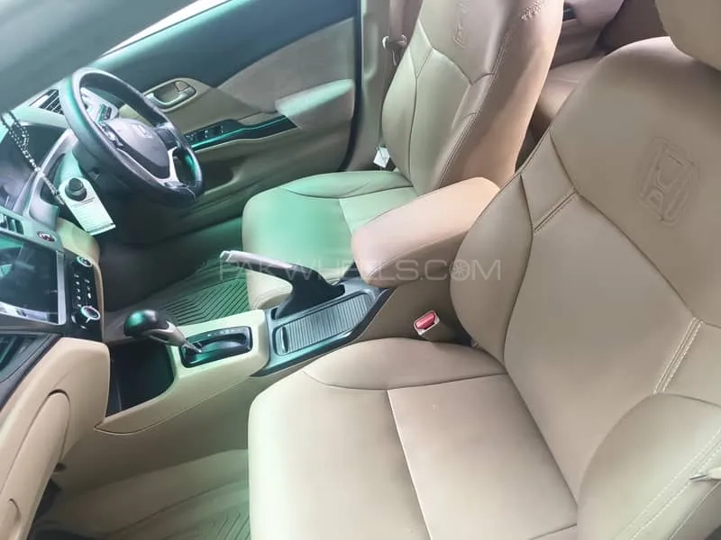 Honda Civic 2015 for Sale in Kamalia Honda Civic 2015 for Sale in Kamalia Image-2