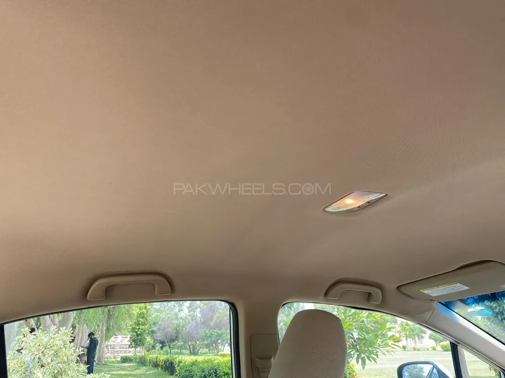 Honda Civic 2013 for Sale in Bahawalpur Honda Civic 2013 for Sale in Bahawalpur Image-2