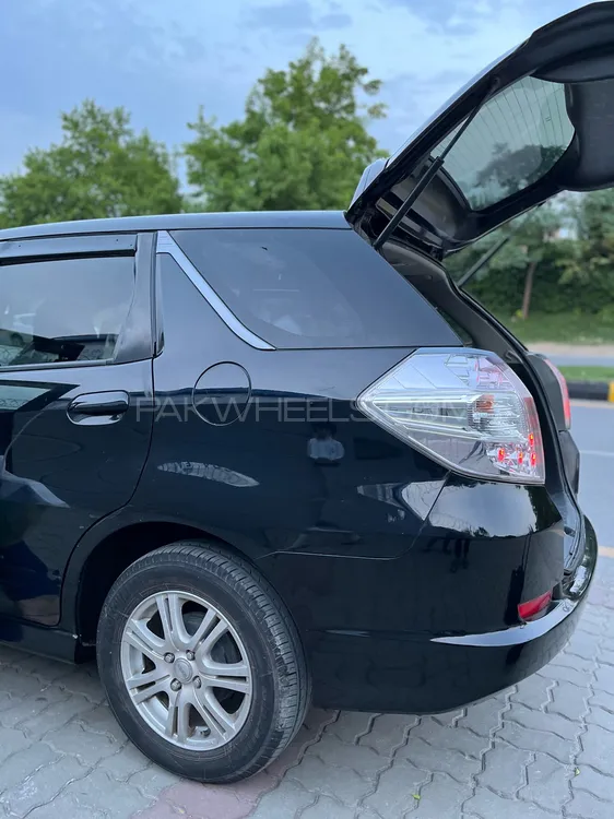 Honda Fit 2011 for Sale in Islamabad Image-1