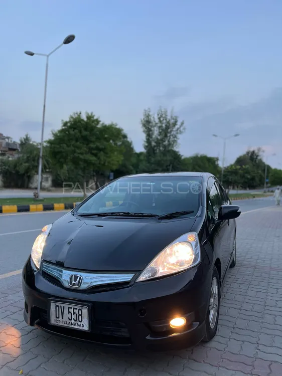 Honda Fit 2011 for Sale in Islamabad Image-1