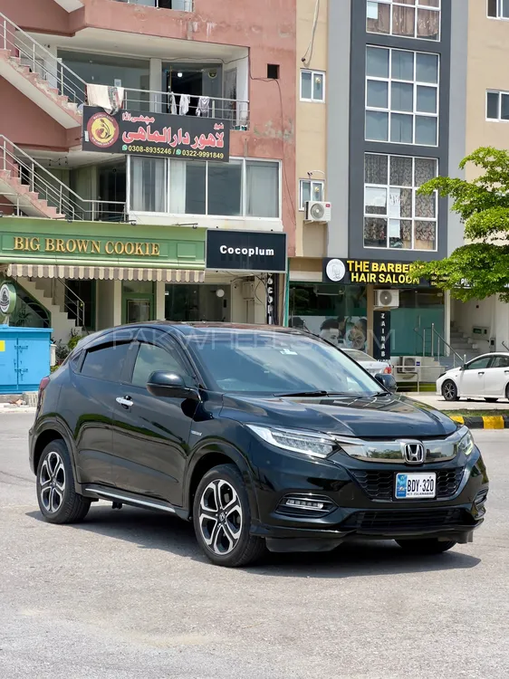 Honda Vezel 2019 for Sale in Islamabad Image-1