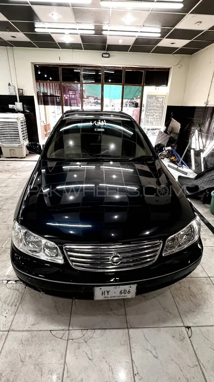 Nissan Sunny 2005 for Sale in Islamabad Image-1