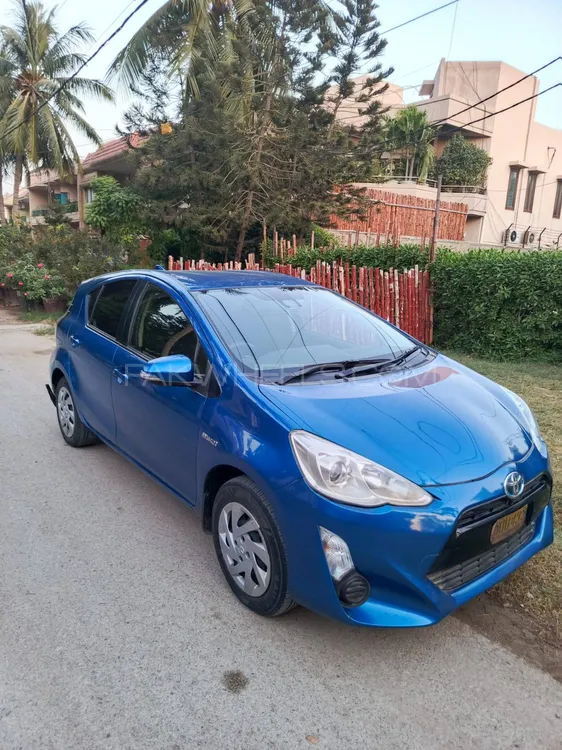 Toyota Aqua 2016 for Sale in Karachi Image-1