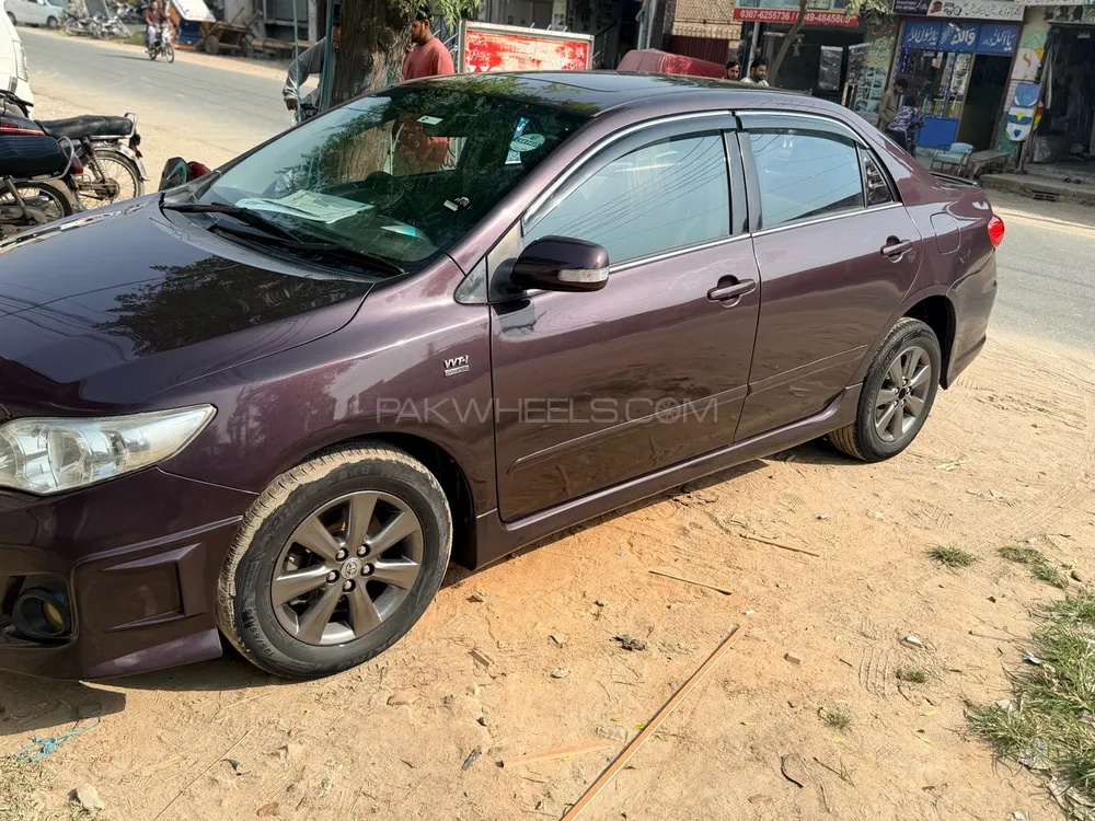 Toyota Corolla 2012 for Sale in Sialkot Image-1