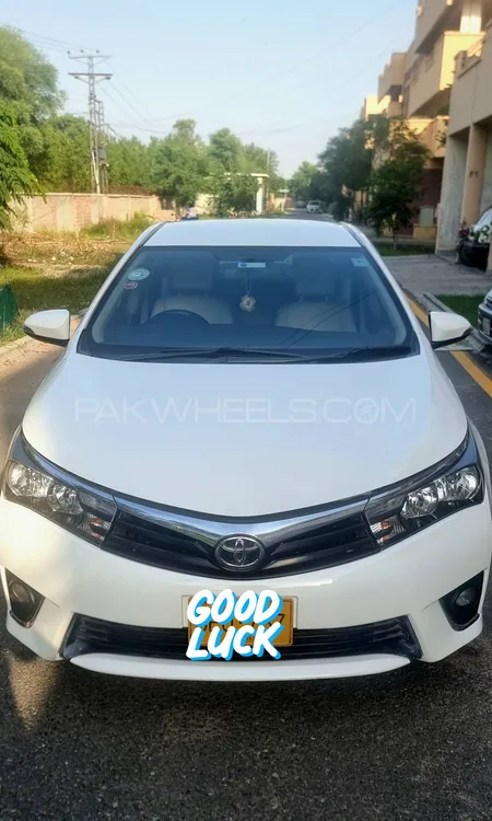 Toyota Corolla 2015 for Sale in Multan Image-1