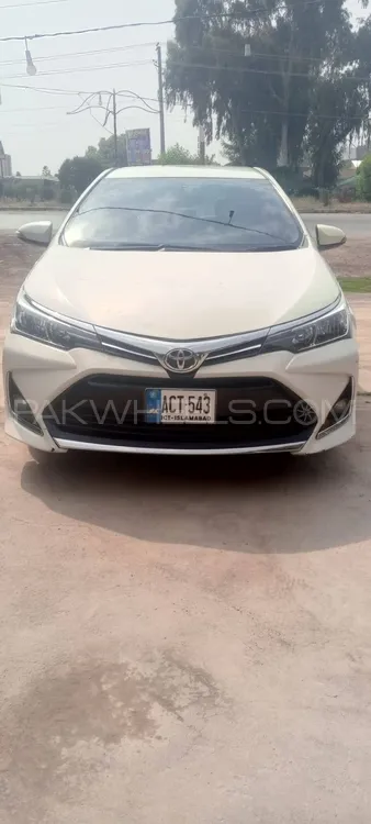Toyota Corolla 2017 for Sale in Peshawar Image-1
