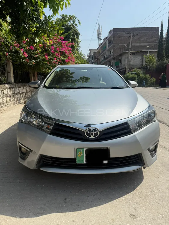 Toyota Corolla 2016 for Sale in Islamabad Image-1