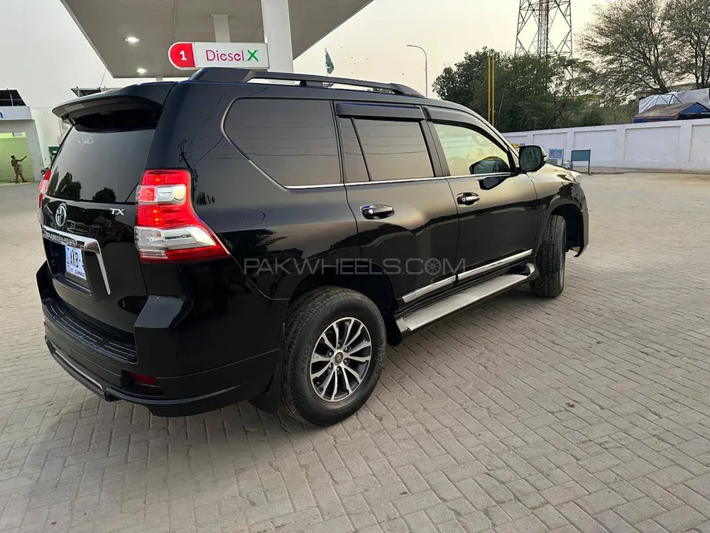 Toyota Prado 2010 for Sale in Gujrat Toyota Prado 2010 for Sale in Gujrat Image-4
