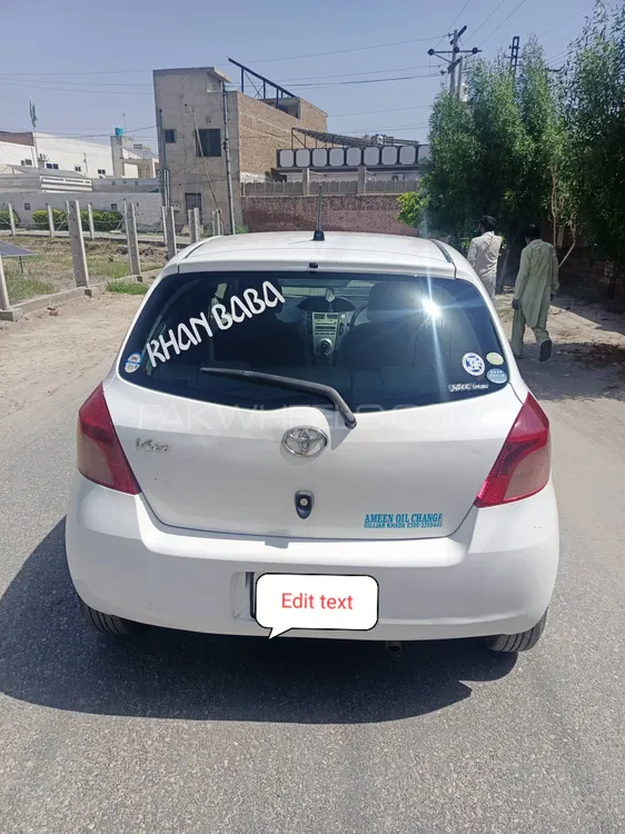 Toyota Vitz 2007 for Sale in Multan Image-1