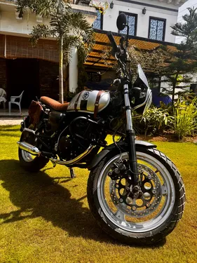 Suzuki GS 150 SE 2021