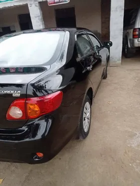 Toyota Corolla Axio 2010