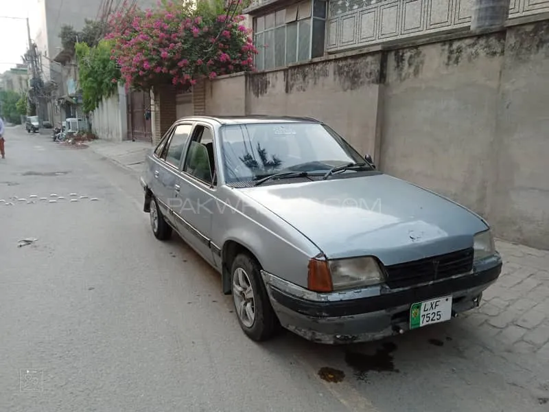 Daewoo Racer 2000 for Sale in Lahore Image-1