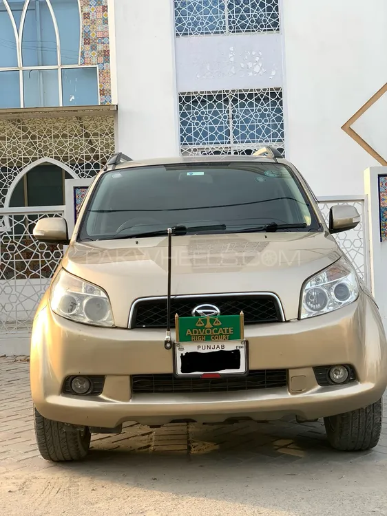 ڈائیہاتسو ٹیریوس 2010 for Sale in لاہور Image-1