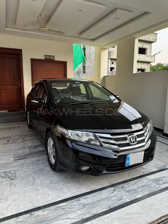 Honda City 2015 for Sale in Islamabad Image-1