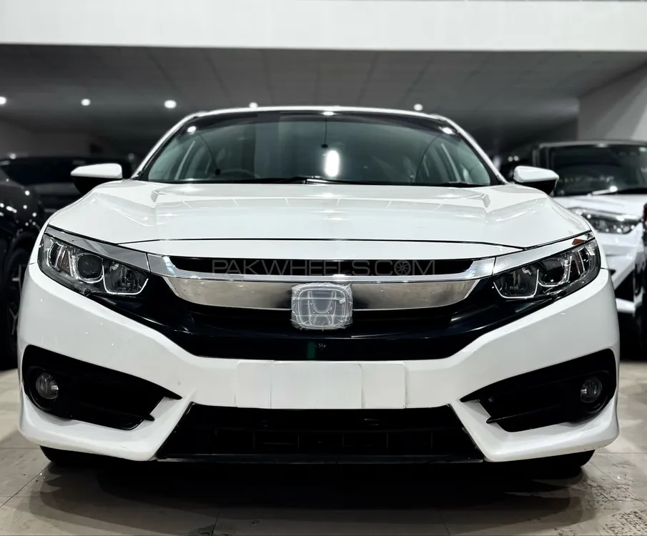 Honda Civic 2018 for Sale in Karachi Image-1