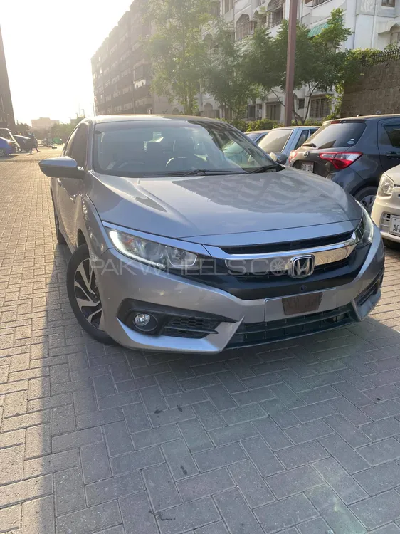 Honda Civic 2018 for Sale in Karachi Image-1