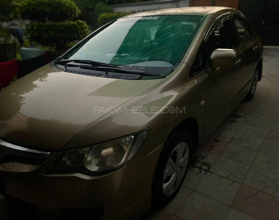 Honda Civic 2010 for Sale in Lahore Image-1