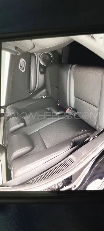 Honda Vezel 2015 for Sale in Abbottabad Honda Vezel 2015 for Sale in Abbottabad Image-10