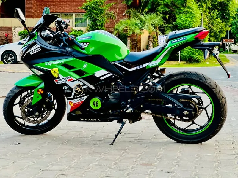 Kawasaki Ninja 250R 2023 for Sale Image-1