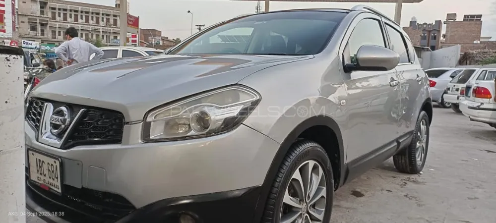 Nissan Qashqai 2011 for Sale in Peshawar Image-1
