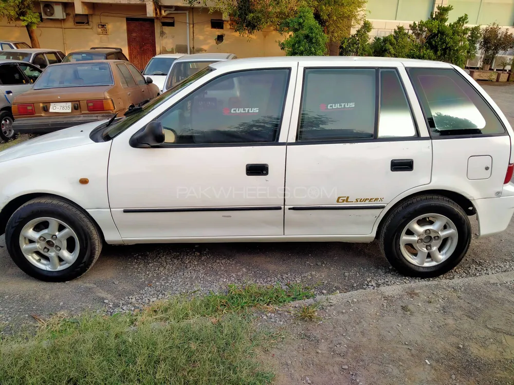 Suzuki Cultus 2000 for Sale in Islamabad Image-1