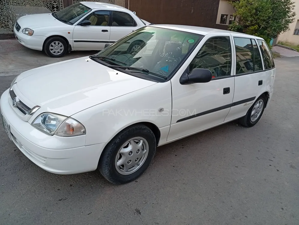 سوزوکی کلٹس 2014 for Sale in اسلام آباد Image-1