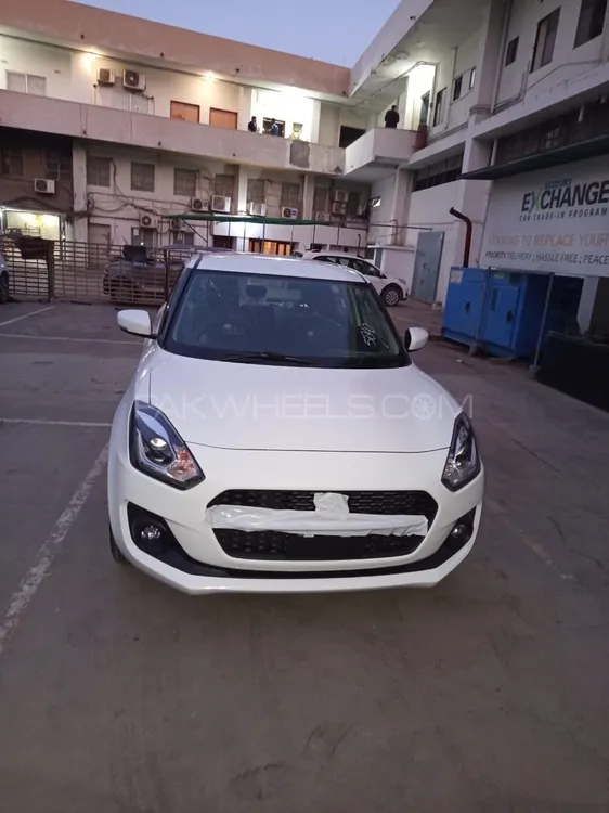 Suzuki Swift 2025 for Sale in Karachi Image-1