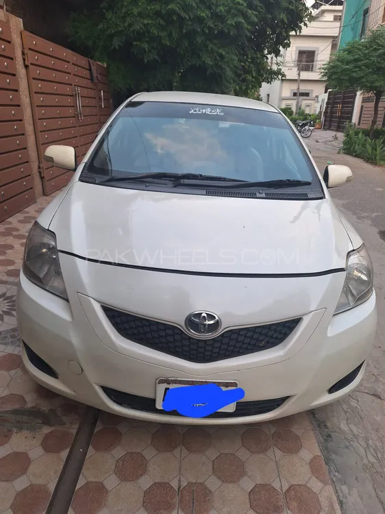Toyota Belta 2006 for Sale in Lahore Image-1