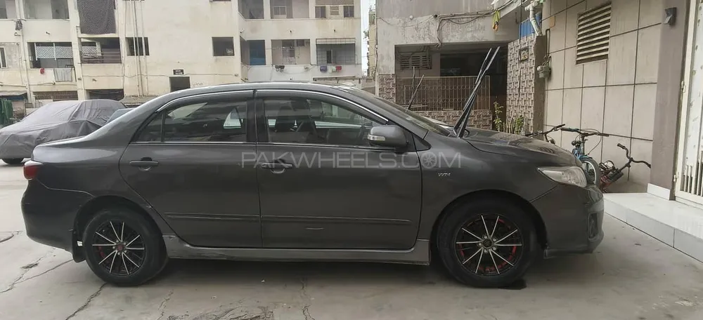 Toyota Corolla 2012 for Sale in Karachi Image-1