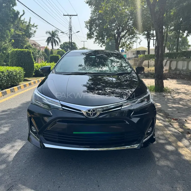 Toyota Corolla 2021 for Sale in Lahore Image-1
