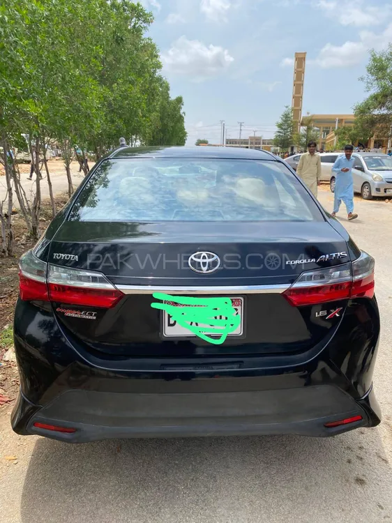 Toyota Corolla 2021 for Sale in Karachi Image-1