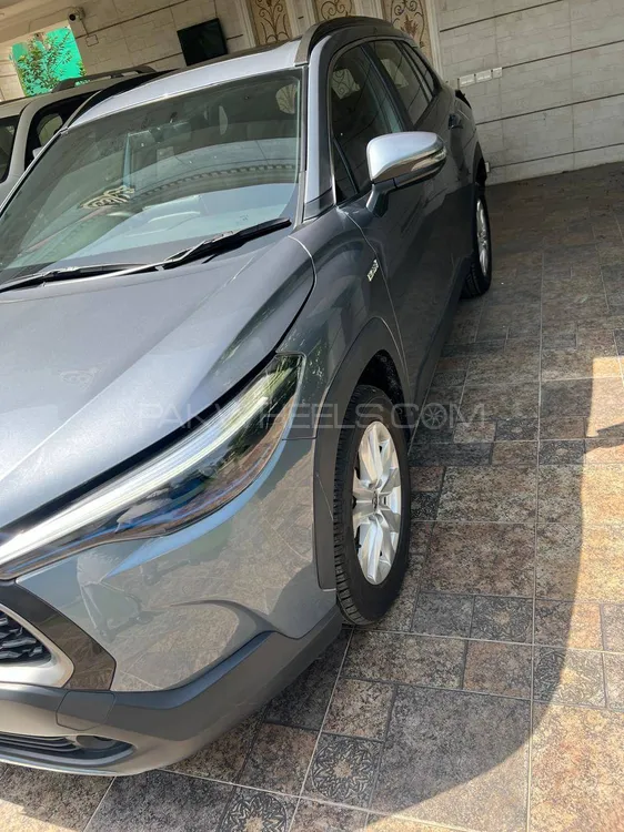 Toyota Corolla Cross 2024 for Sale in Lahore Image-1