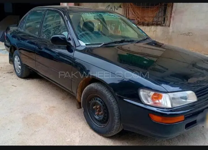 Toyota Corolla 2001 for Sale in Karachi Image-1