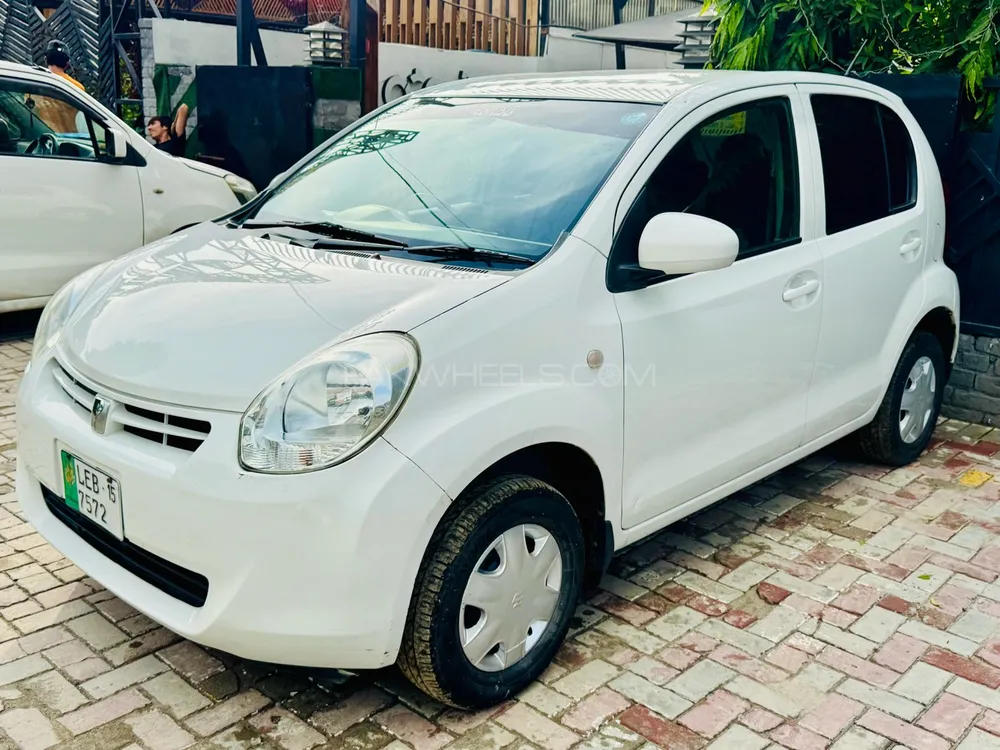 Toyota Passo 2011 for Sale in Lahore Image-1
