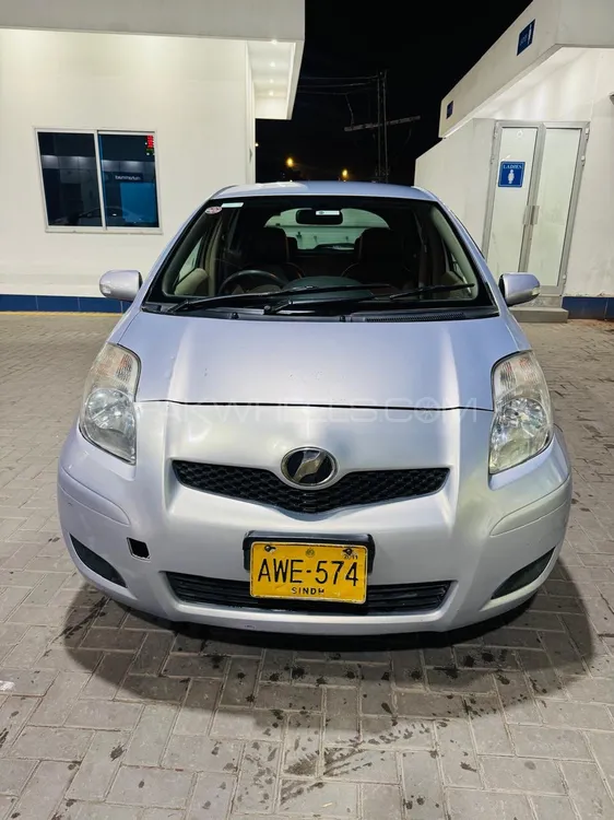 Toyota Vitz 2008 for Sale in Lahore Image-1