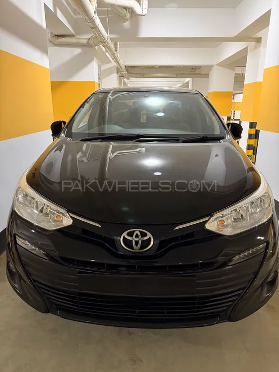 Toyota Yaris Sedan 2021 for Sale in Karachi Image-1