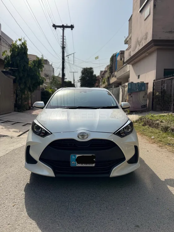 Toyota Yaris Hatchback 2021 for Sale in Lahore Image-1
