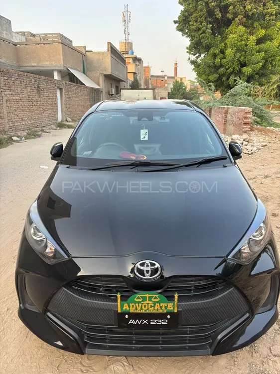 Toyota Yaris Hatchback 2022 for Sale in Faisalabad Image-1