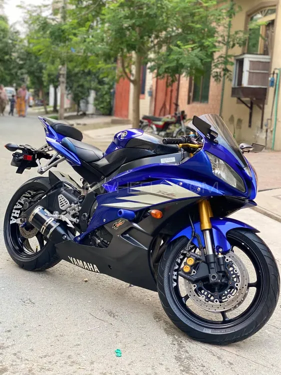 Yamaha YZF-R6 2006 for Sale Image-1