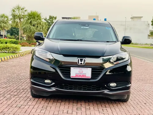 Honda Vezel Hybrid X Honda Sensing 2016