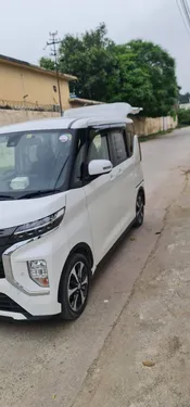 Mitsubishi EK Custom 2022