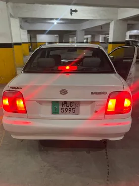 Suzuki Baleno JXR 2004