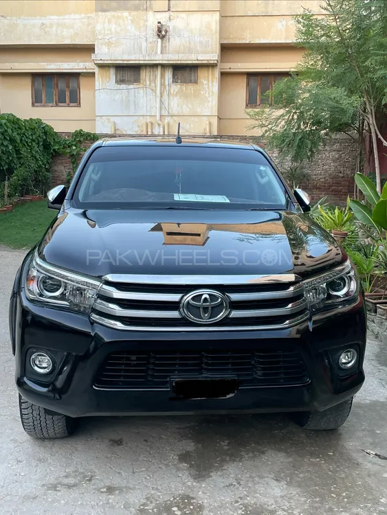Toyota Hilux 2021 for Sale in Hyderabad Image-1