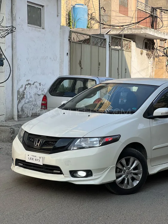 Honda City 2017 for Sale in Lahore Image-1