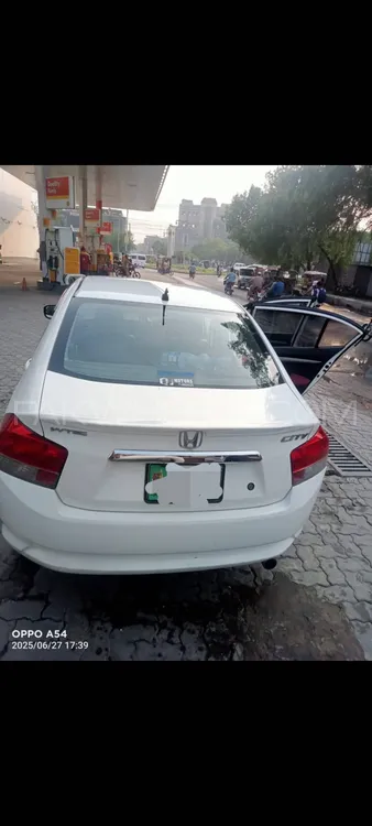 Honda City 2011 for Sale in Gujranwala Image-1