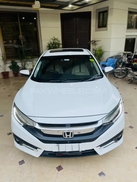 Honda Civic 2017 for Sale in Lahore Image-1