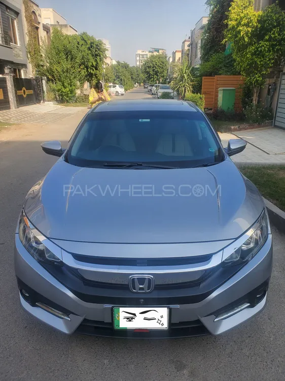 Honda Civic 2017 for Sale in Lahore Image-1