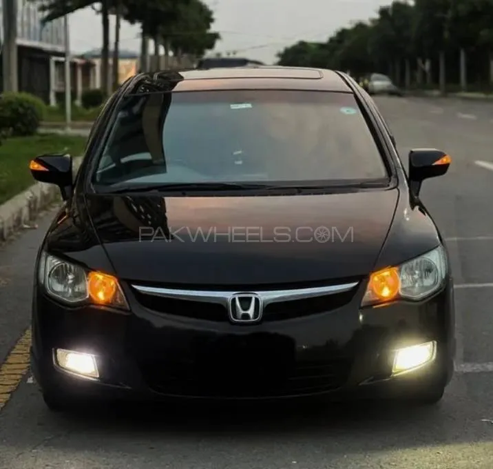 Honda Civic 2010 for Sale in Peshawar Image-1